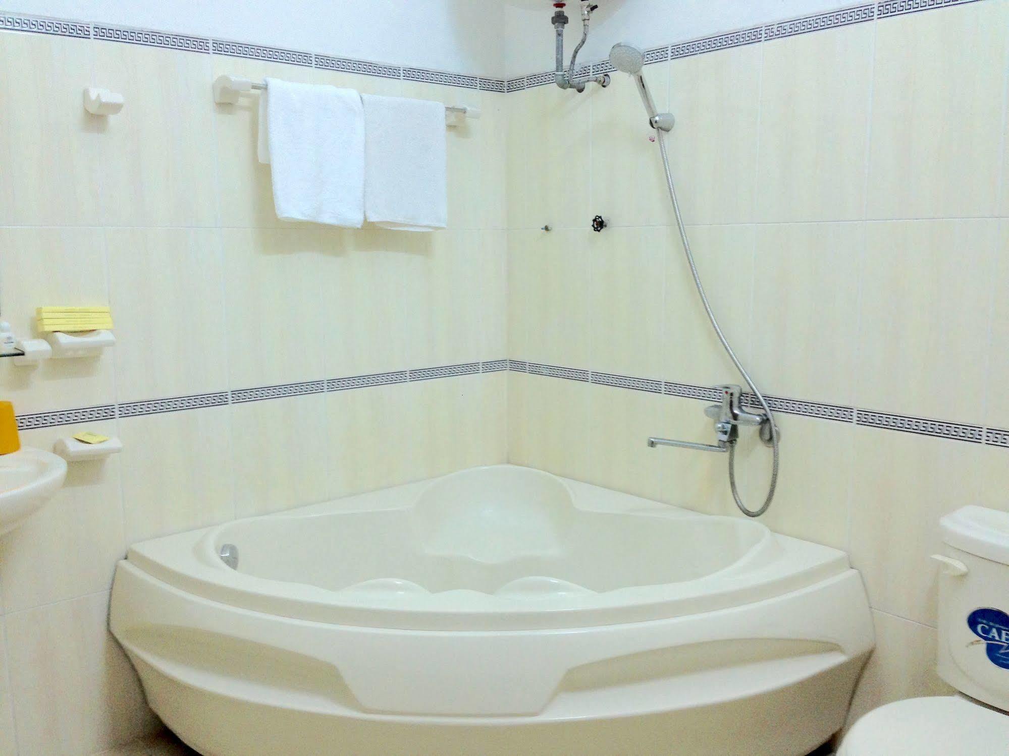 Hoa Dang Hotel Dalat Luaran gambar